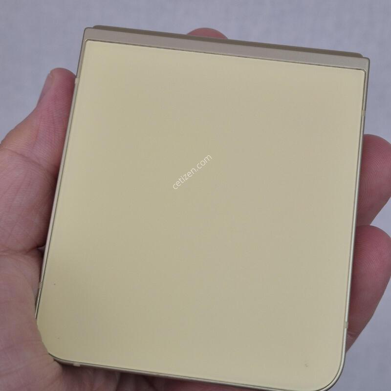 �ø�6 ���ο� LCD�ջ� ��ġ����