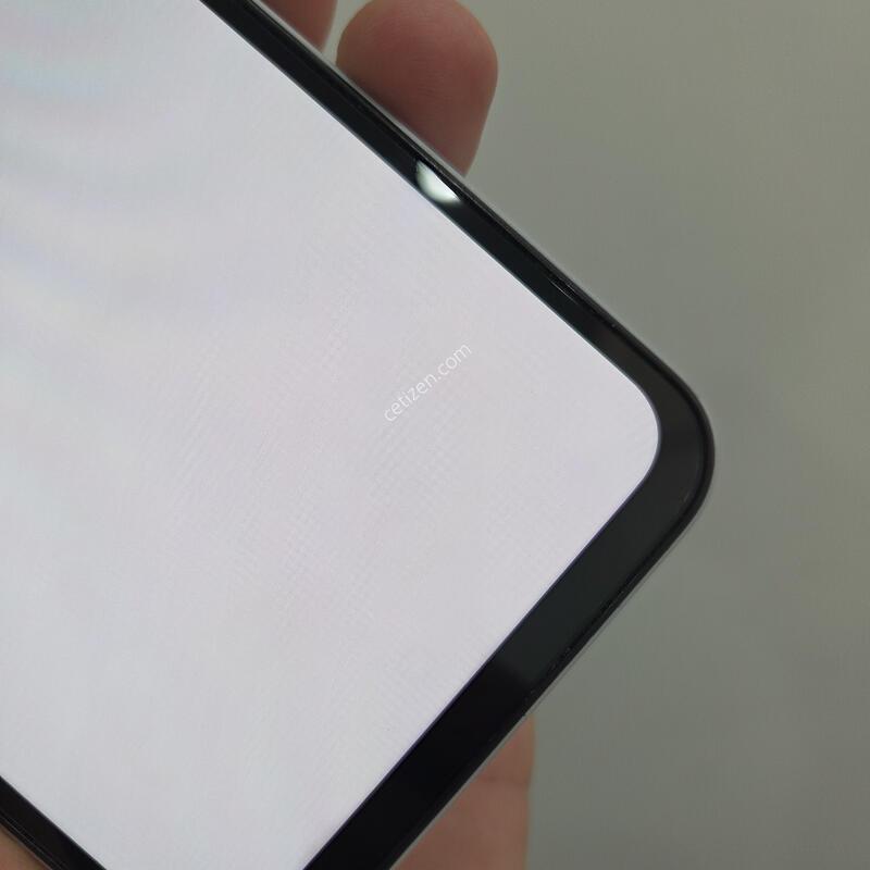 ������ A15 128GB ȭ��Ʈ