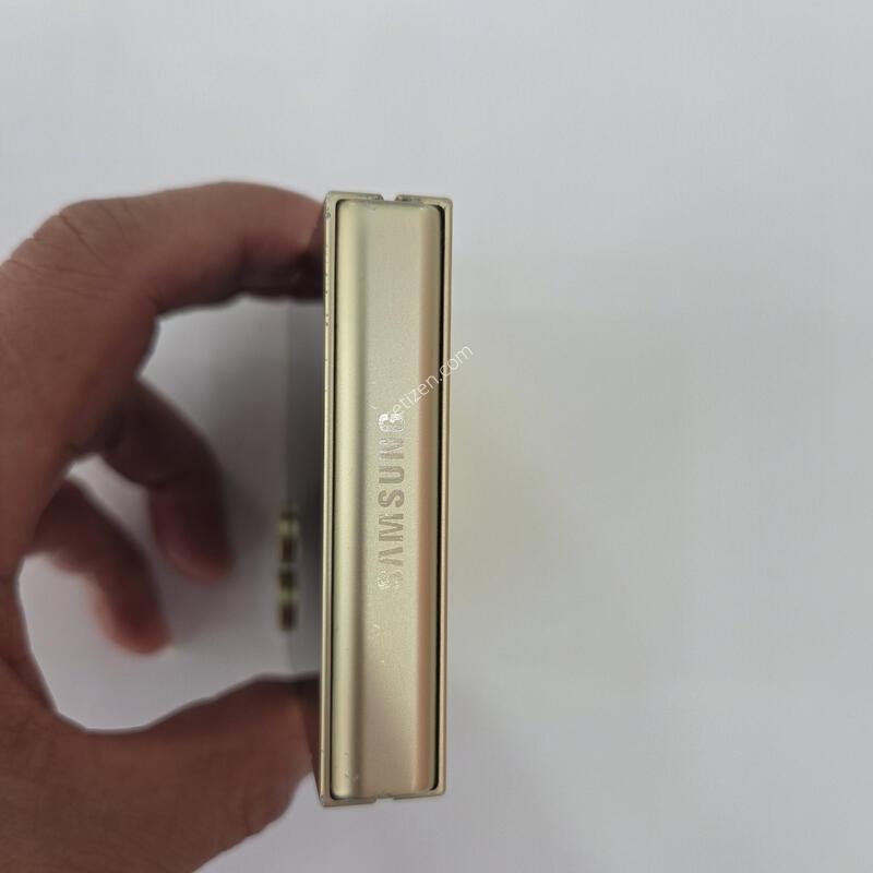 ������ �ø�6  ���� ���� ����� 256GB �Դϴ�