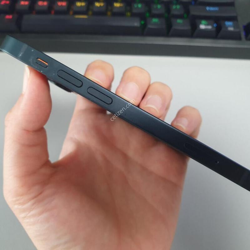 ������13 �̴� / 128GB / ���� / ���͸����� 85%