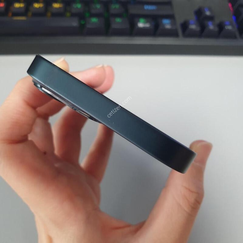 ������13 �̴� / 128GB / ���� / ���͸����� 85%