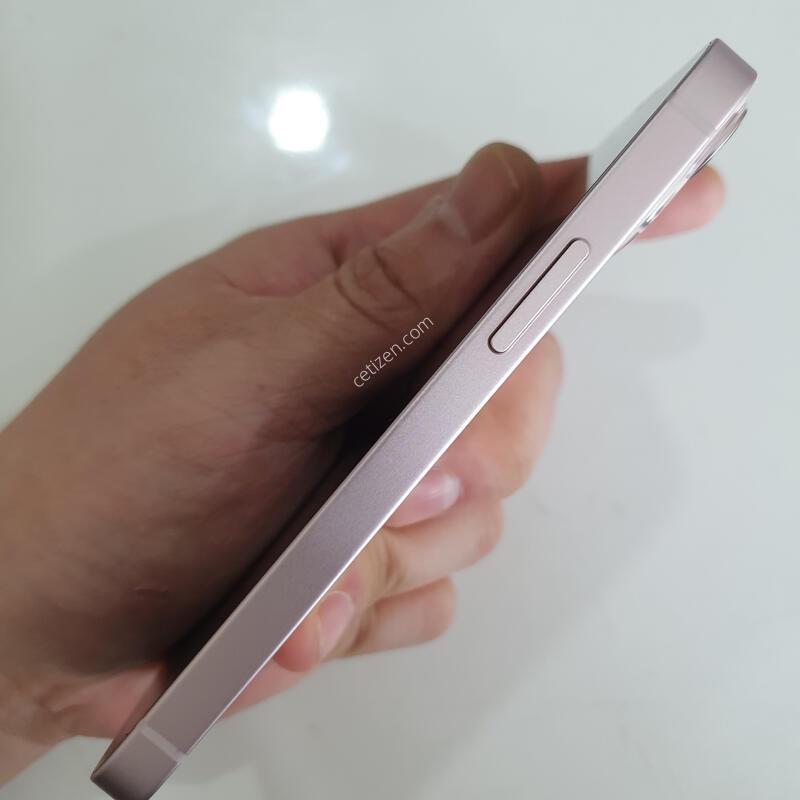 ������13�̴�128G ���ܻ� ���⽺ ������ �߰��� �����