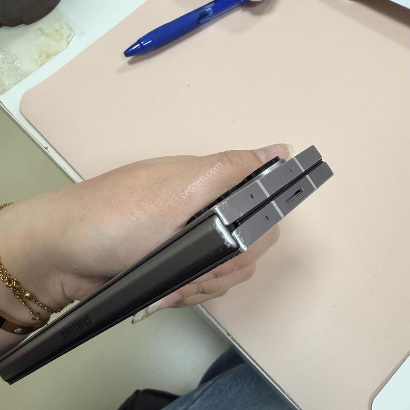 ������ Z����6  256GB