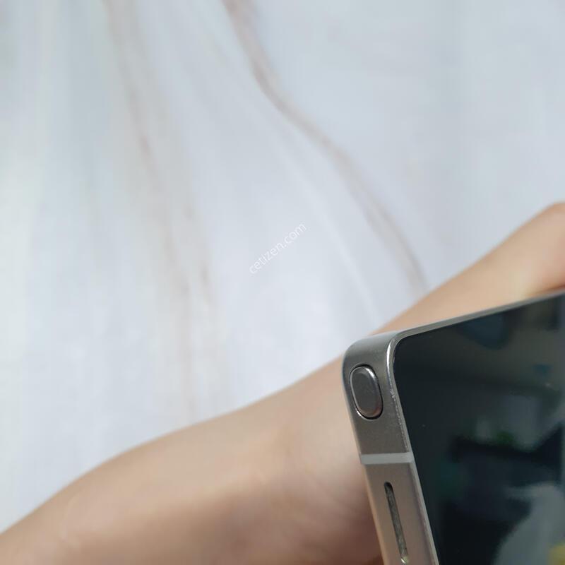 SK ������ S25��Ʈ�� ����ƼŸ�� 512G ������ �Ǹ��մϴ�