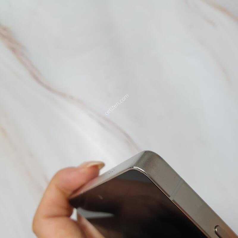 SK ������ S25��Ʈ�� ����ƼŸ�� 512G ������ �Ǹ��մϴ�