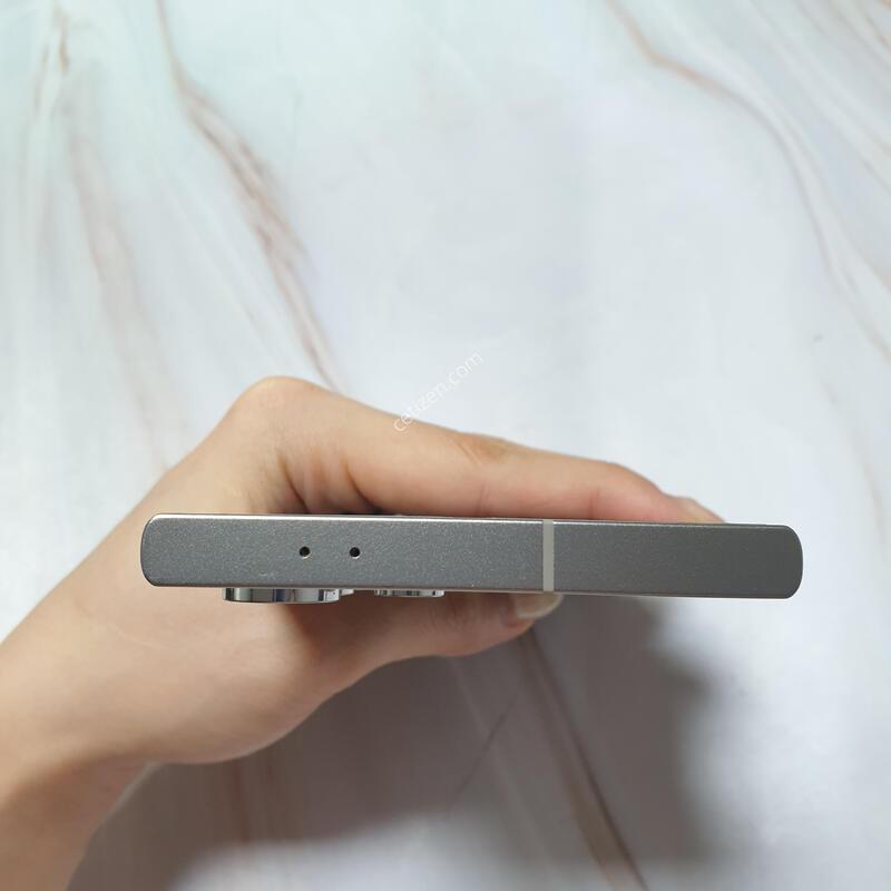 KT ������ S24��Ʈ�� ƼŸ���׷��� 256G A�� �Ǹ��մϴ�