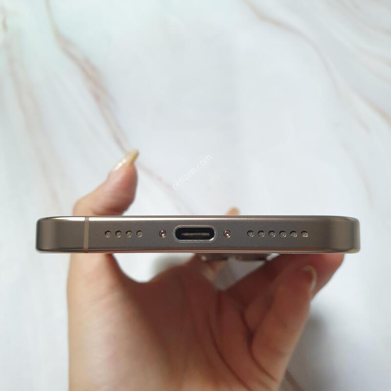 ������ 16���θƽ� ����ƮƼŸ�� 512G ������ �Ǹ��մϴ�