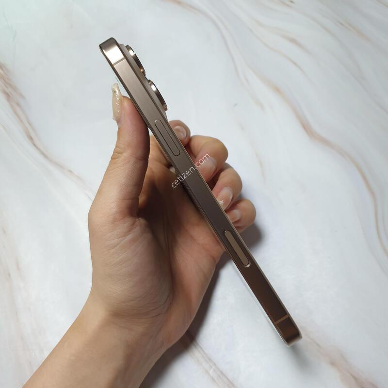 ������ 16���θƽ� ����ƮƼŸ�� 256G A�� ������ �Ǹ��մϴ�