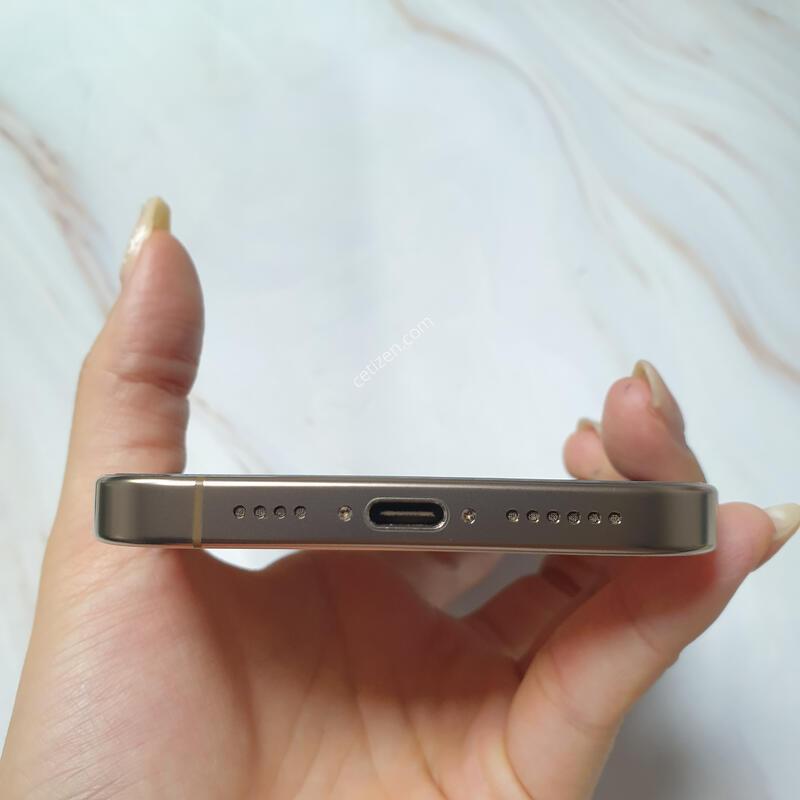 ������ 16���θƽ� ����ƮƼŸ�� 256G A�� ������ �Ǹ��մϴ�