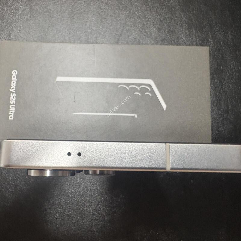������ S25 ��Ʈ�� ƼŸ���ǹ����� 256G �˴ϴ�