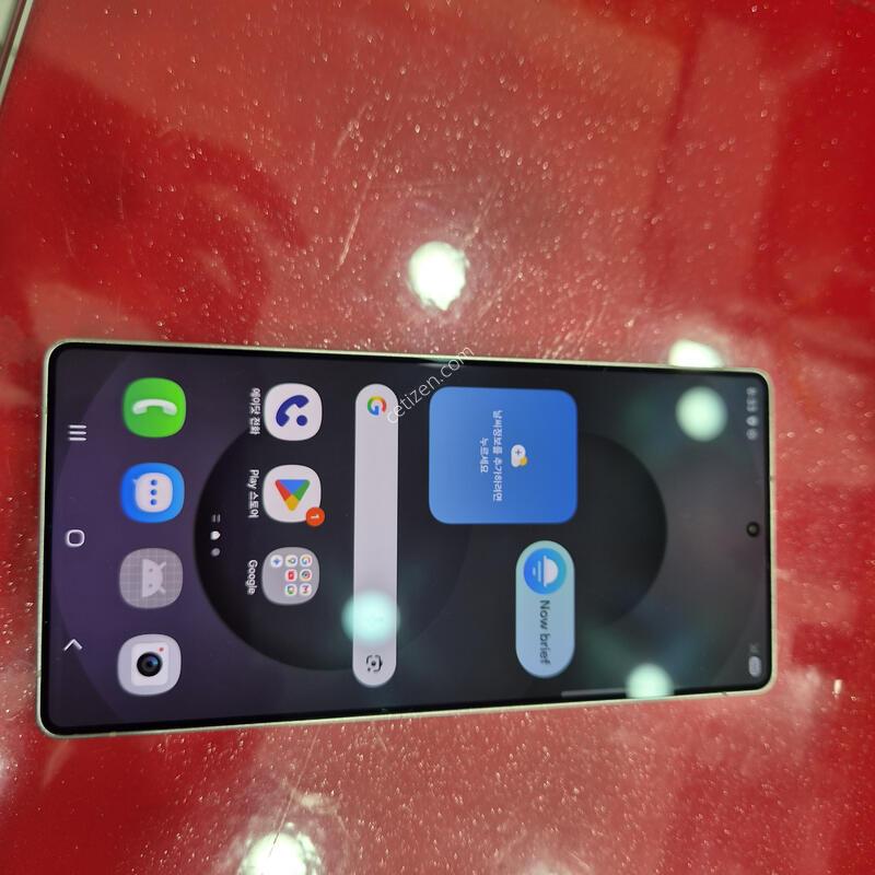 S 25��Ʈ��.��������512G �Ⱦƿ�.�޴�������