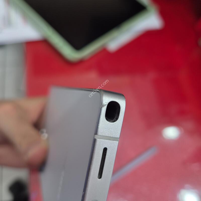 S 25��Ʈ��.��������512G �Ⱦƿ�.�޴�������