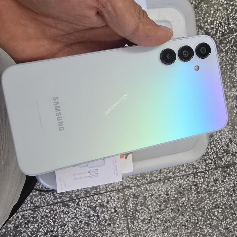 U+ ����3 (A156) 128G ȭ��Ʈ ����� �˴ϴ�