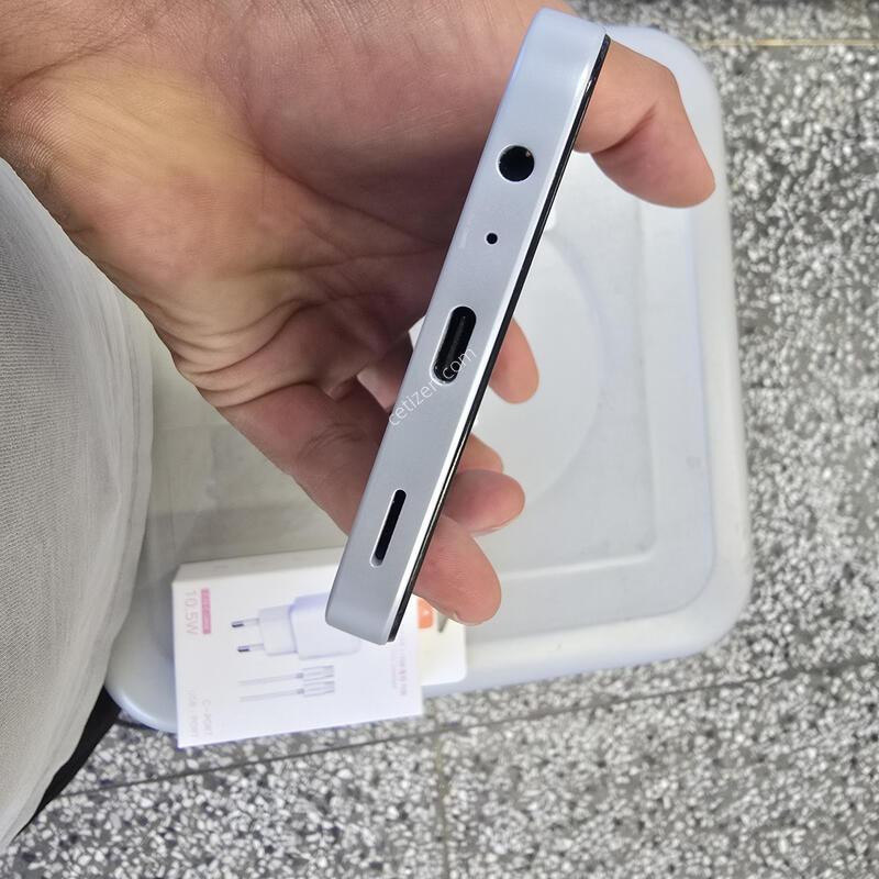 U+ ����3 (A156) 128G ȭ��Ʈ ����� �˴ϴ�