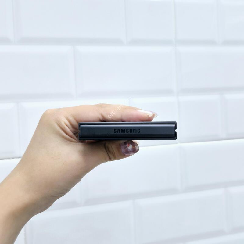 ������Z�ø�7 ���� 256GB