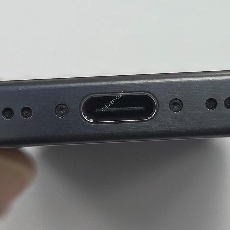 ������15���� 256GB ����  ���� ���� ���͸�86%