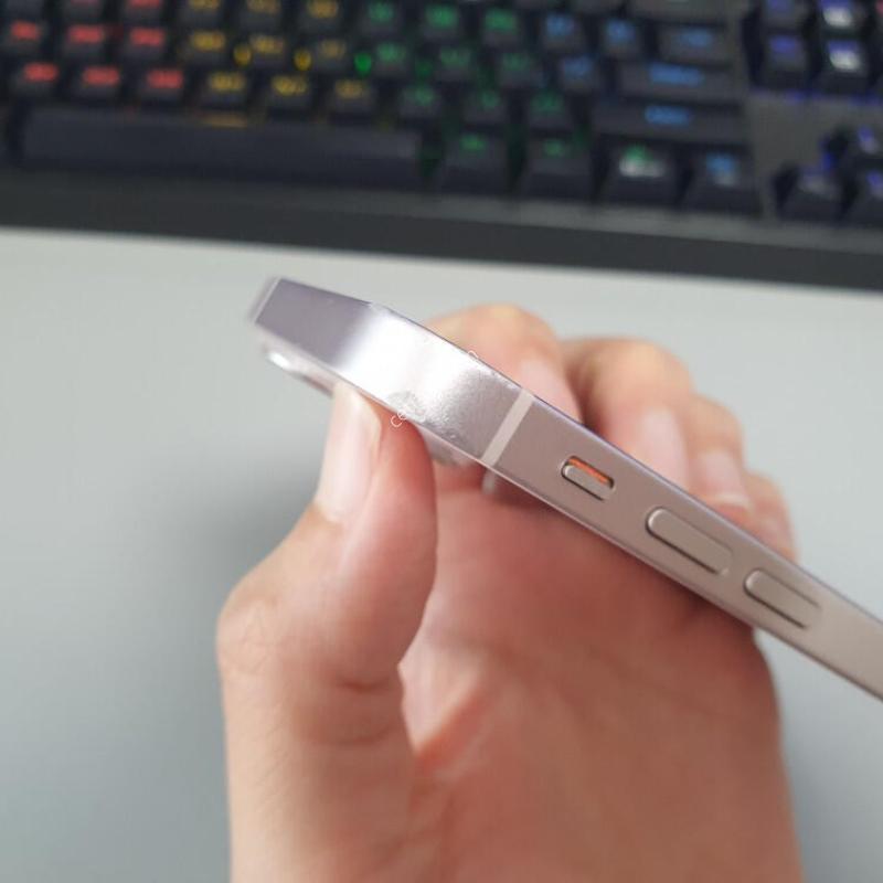 ������13 �̴� / 128GB / ��ũ / ���͸����� 65%