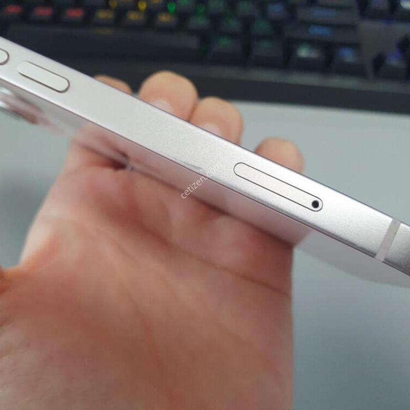 ������13 �̴� / 128GB / ��ũ / ���͸����� 65%