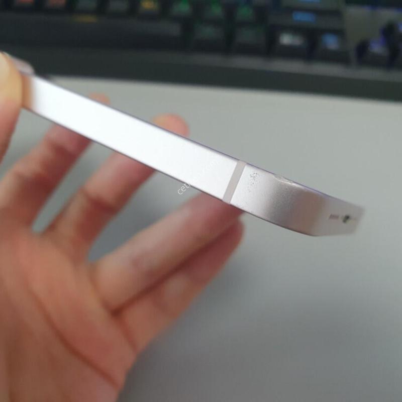 ������13 �̴� / 128GB / ��ũ / ���͸����� 65%