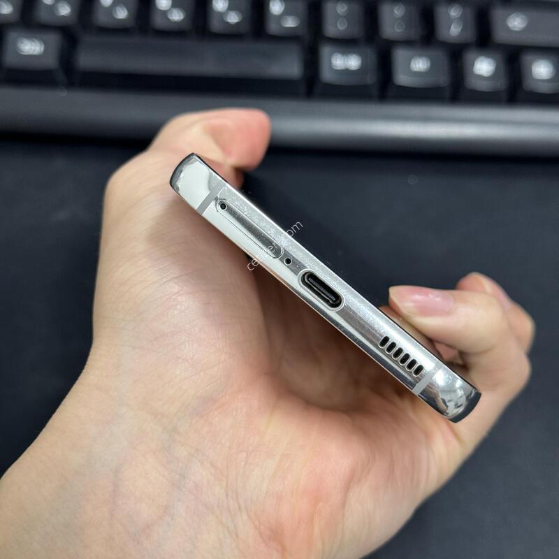������ s22