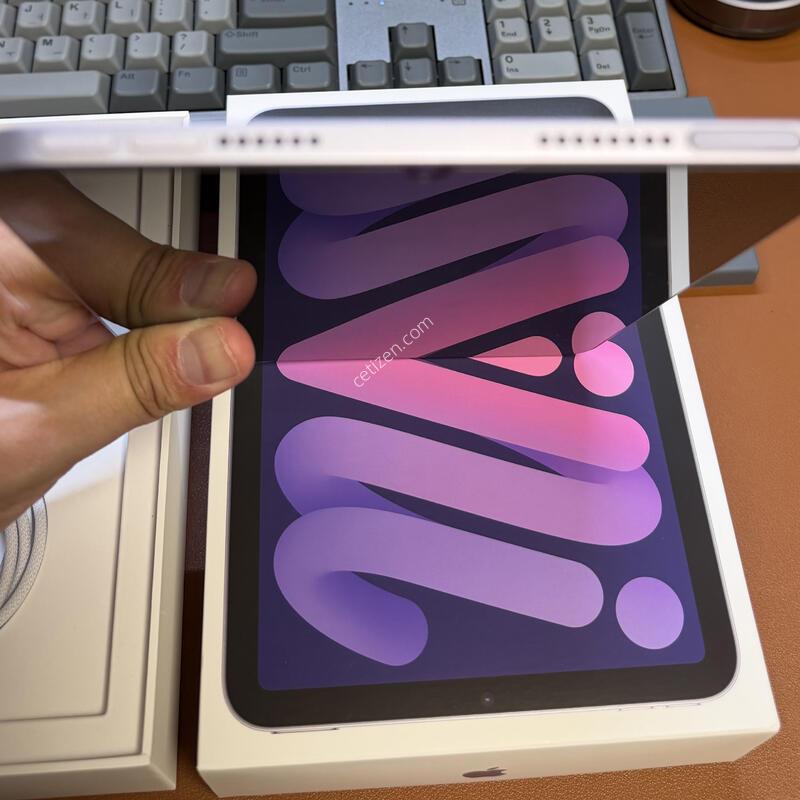 �����е� �̴�(A17pro)����_128GB(wifi����)