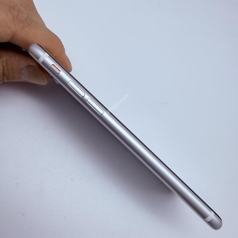 ������se2  128GB ���۱� �Ǹ�