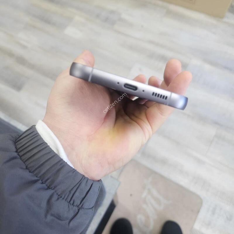 �Ｚ ������S23FE���� �Ｚ�ֽ��� �Ǹ� �߰��� ����ǰ����