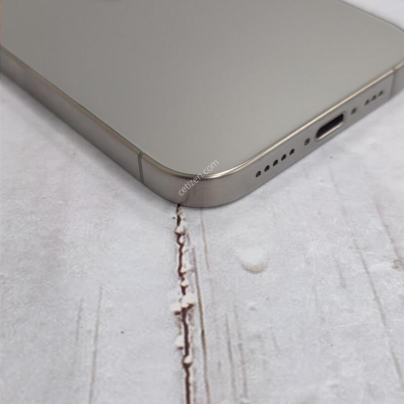 15���� 256GB