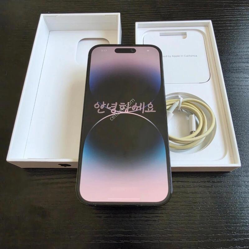 ������ 14���� 256GB �����̽� ����