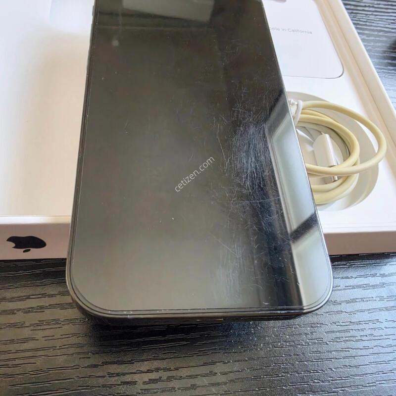 ������ 14���� 256GB �����̽� ����