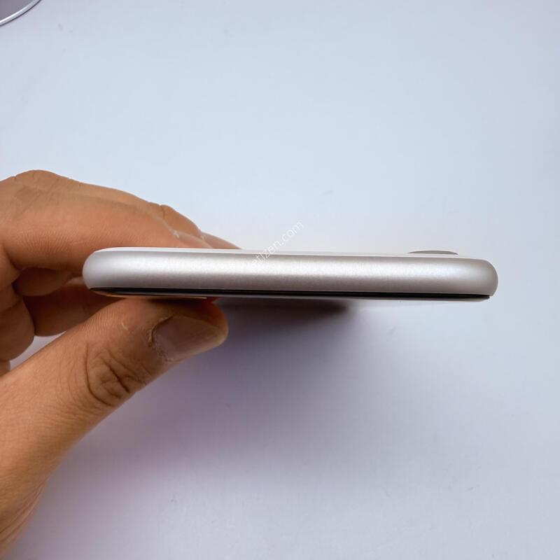 ������se2  128GB ���۱� �Ǹ�