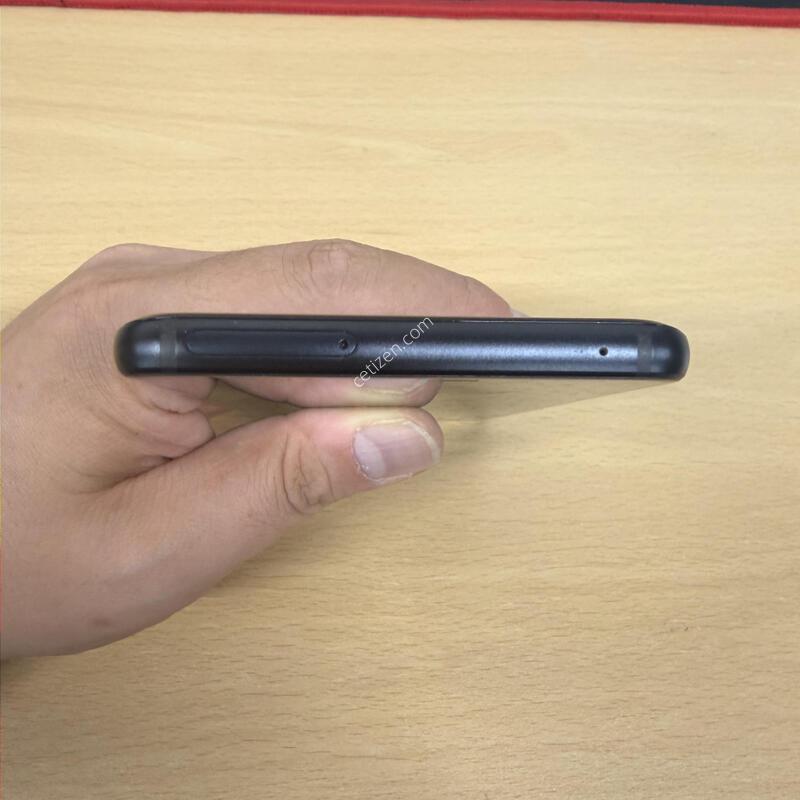 LG Q9 ���� 64GB
