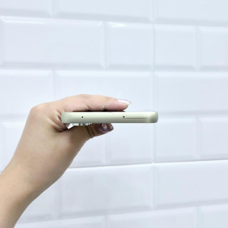 ����������4 ���� 128GB