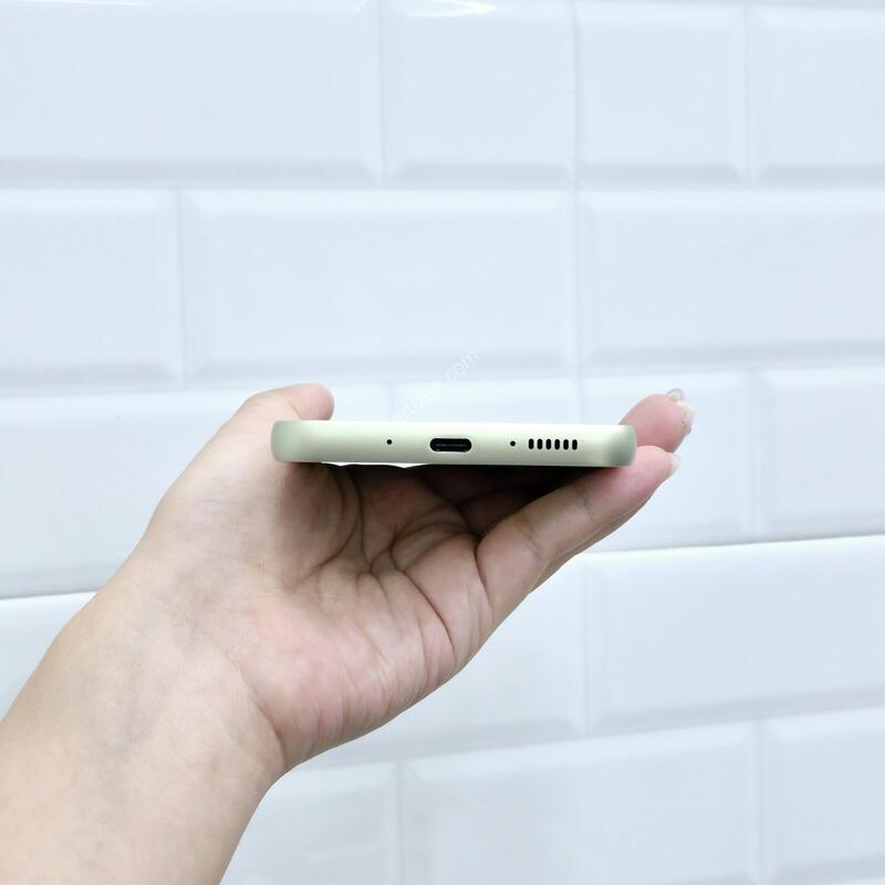 ����������4 ���� 128GB