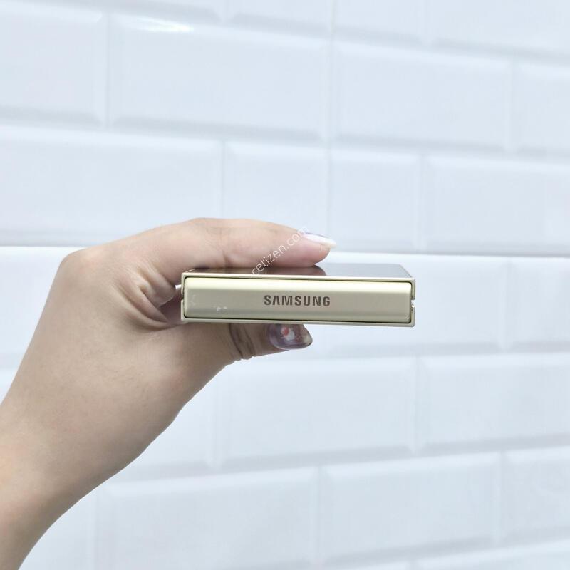 ������Z�ø�6 ���ο� 256GB