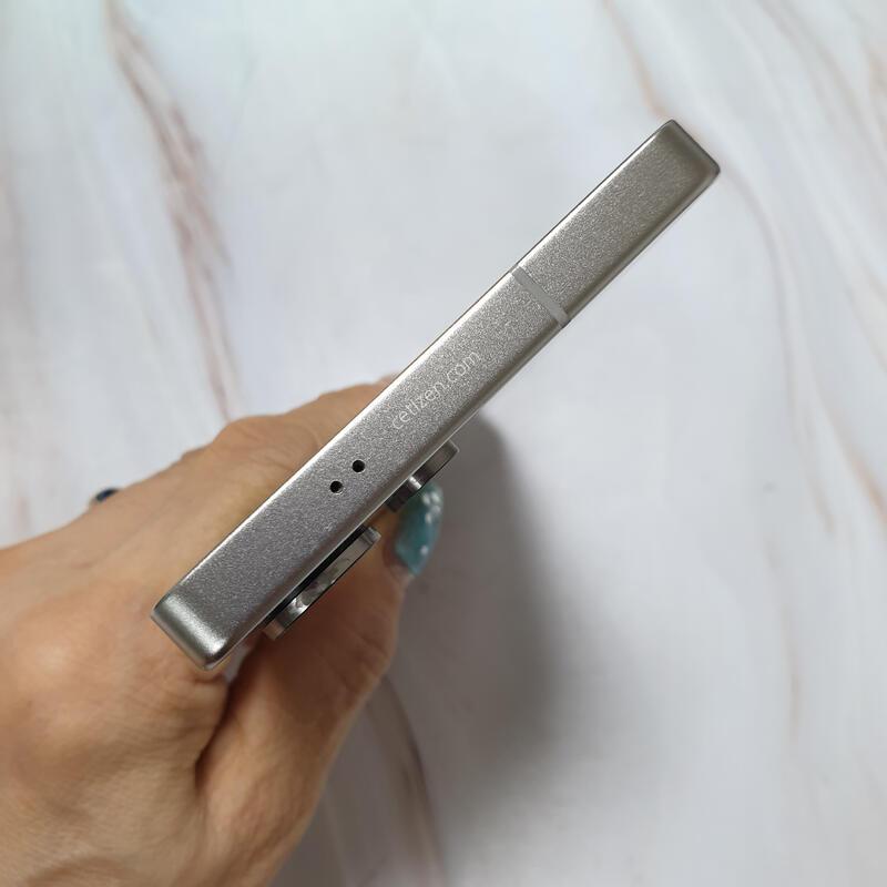 LG ������ S25��Ʈ�� ƼŸ���׷��� 512G A�� �Ǹ��մϴ�