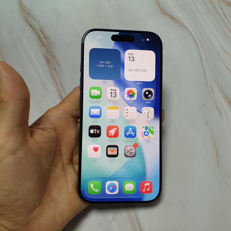 ������17���� ������ 256G ������ �Ǹ��մϴ�