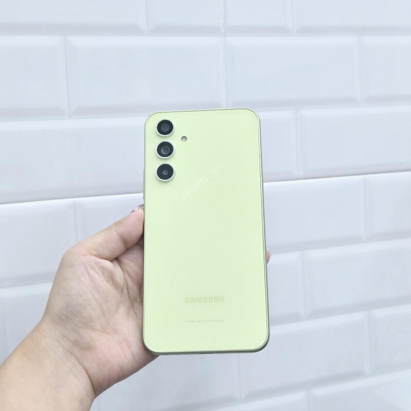 ����������4 ���� 128GB