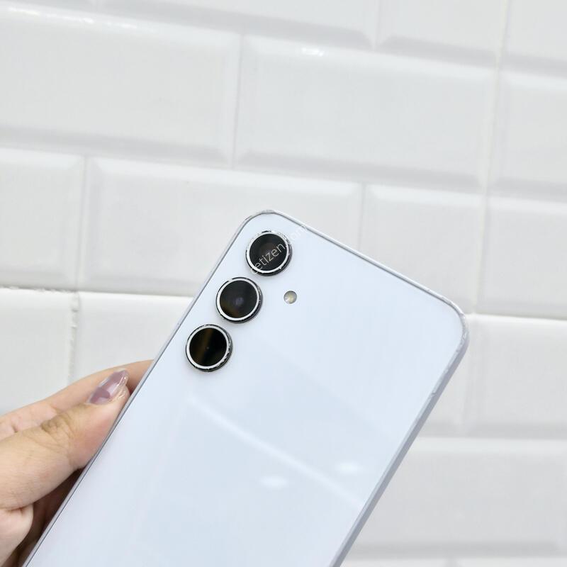 ������A35 ���̽����� 128GB