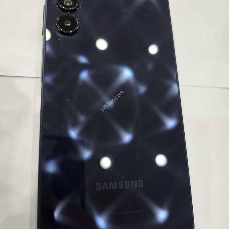 �Ｚ ������ A15 128G ���� �ʸ� ���̽�