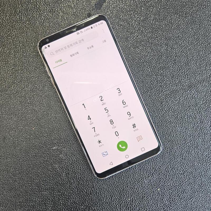 ������ ����V30S �������� �ܸ��� �߰���