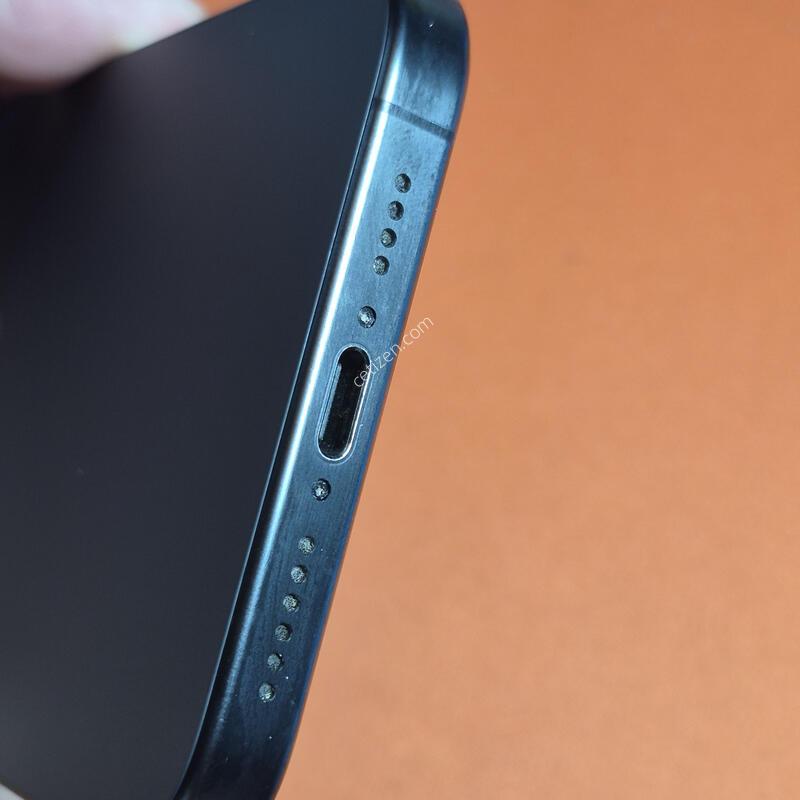 ������15PRO.MAX256GB ī�޶���