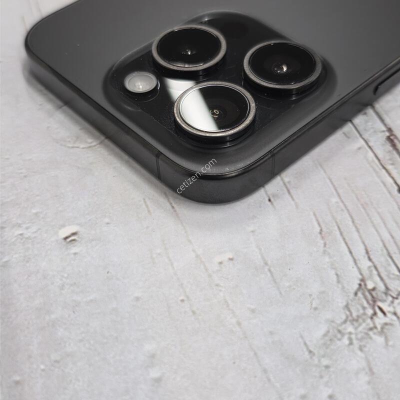 15���� 256GB