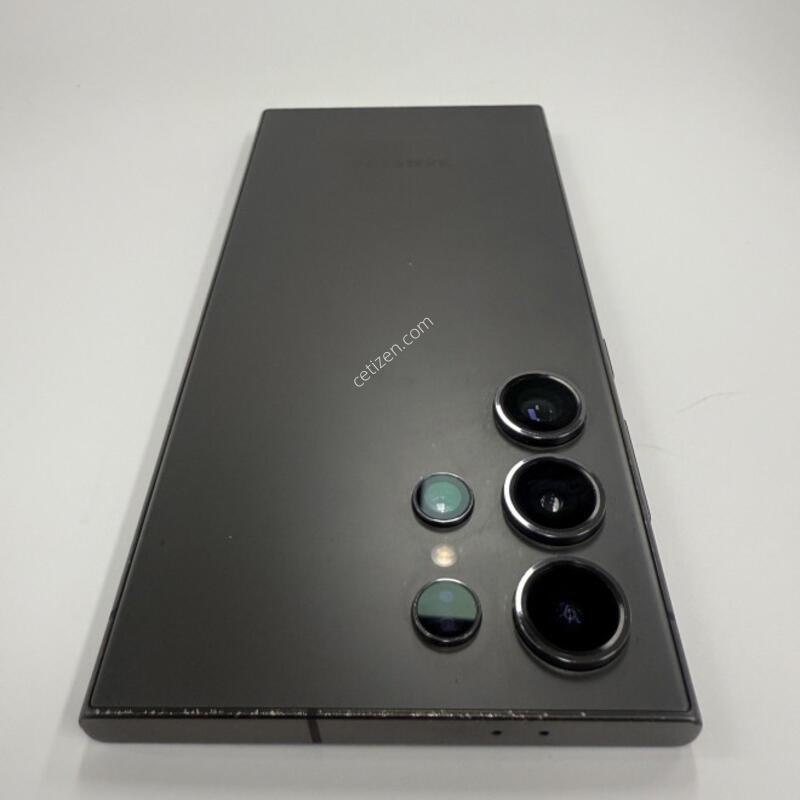 ������S24��Ʈ�� SK ����� �Ǹ��մϴ�.