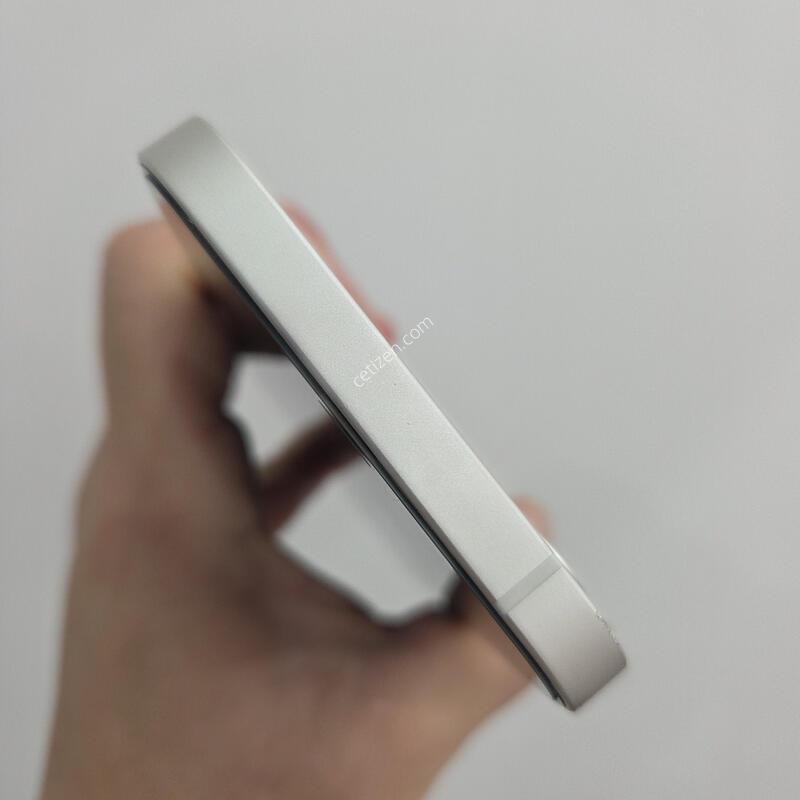������12 128GB ȭ��Ʈ ���͸�100%