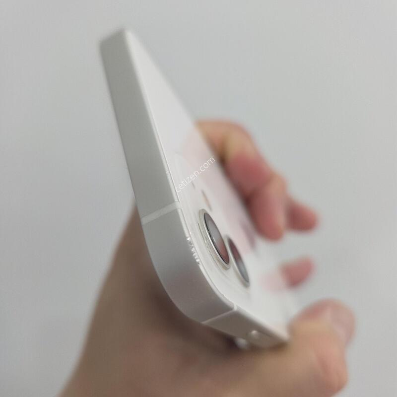 ������12 128GB ȭ��Ʈ ���͸�100%