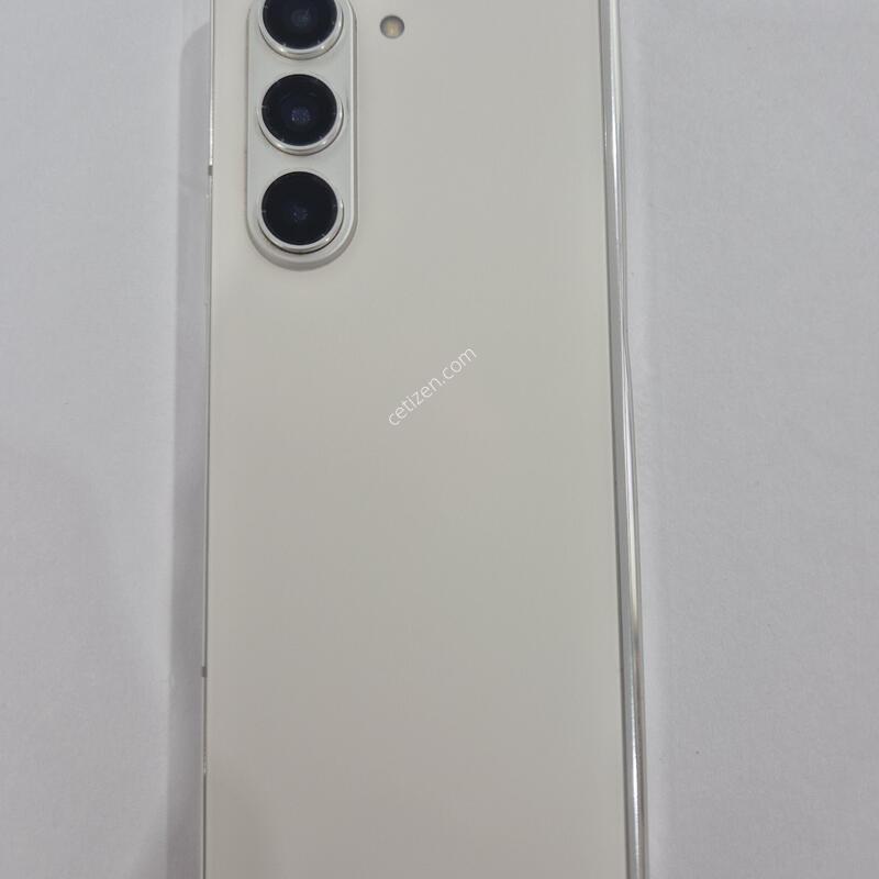 ����������5