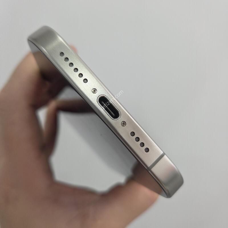 ������15���θƽ� 256GB SSS��