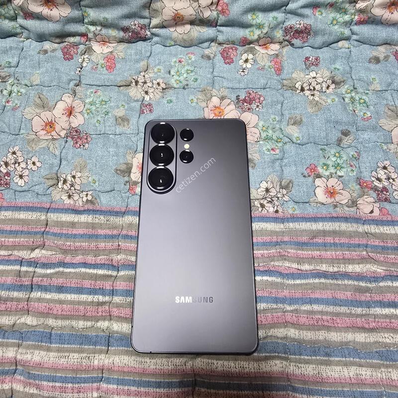 ������ S26 ��Ʈ�� 512GB  ���� �˴ϴ�(�ڽ�x)