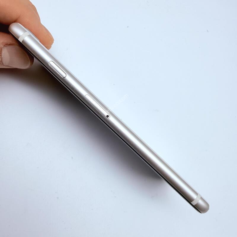 ������se3 ȭ��Ʈ 128GB ���۱� �Ǹ�